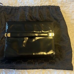 Authentic Gucci Glazed Leather Front-Flap Clutch Optional Strap Black Tie